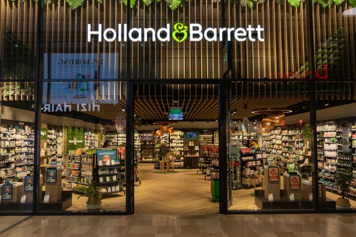 Holland & Barrett Set to Expand Travel Store Presence in the UK