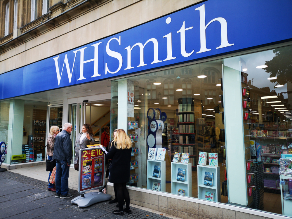 WHSmith Revives Vinyl Records in UK Stores